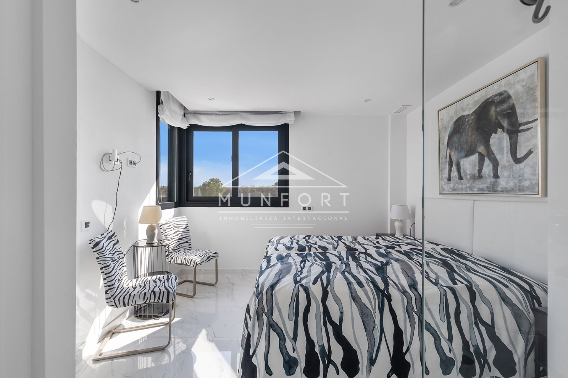 Resale - Villas -
San Miguel de Salinas