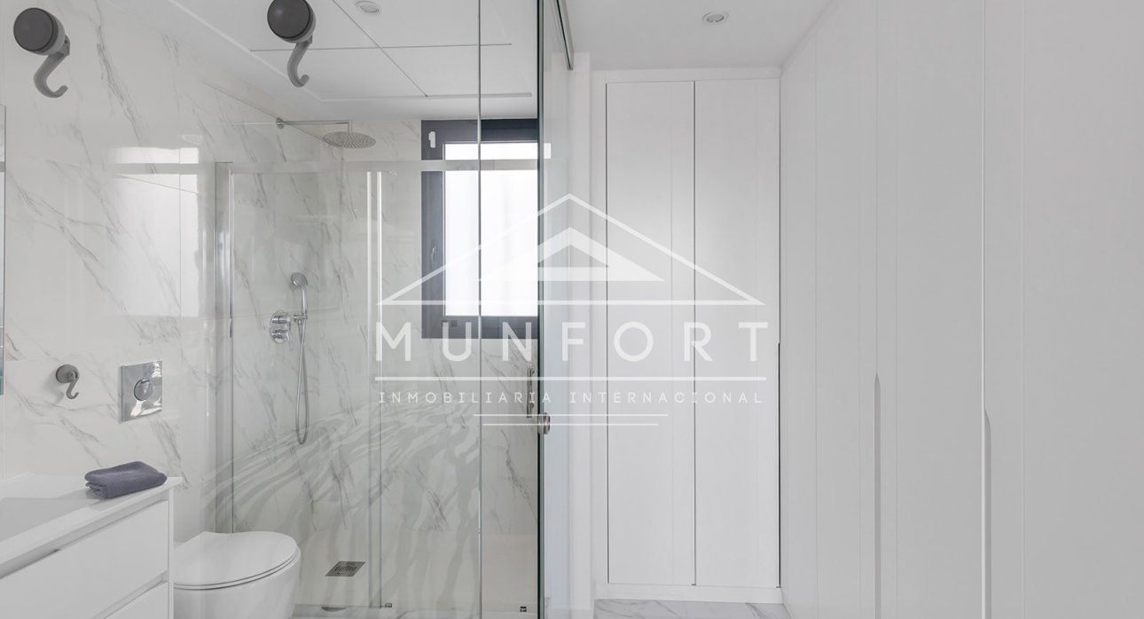 Resale - Villas -
San Miguel de Salinas