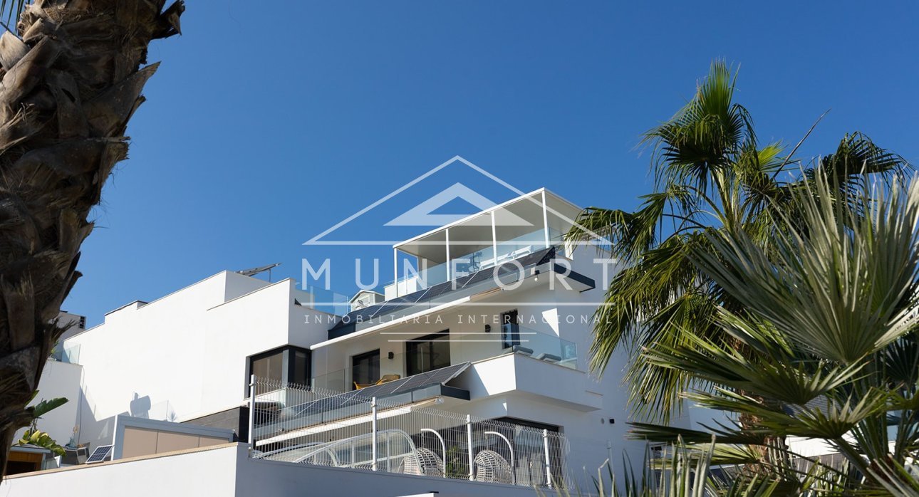 Resale - Villas -
San Miguel de Salinas