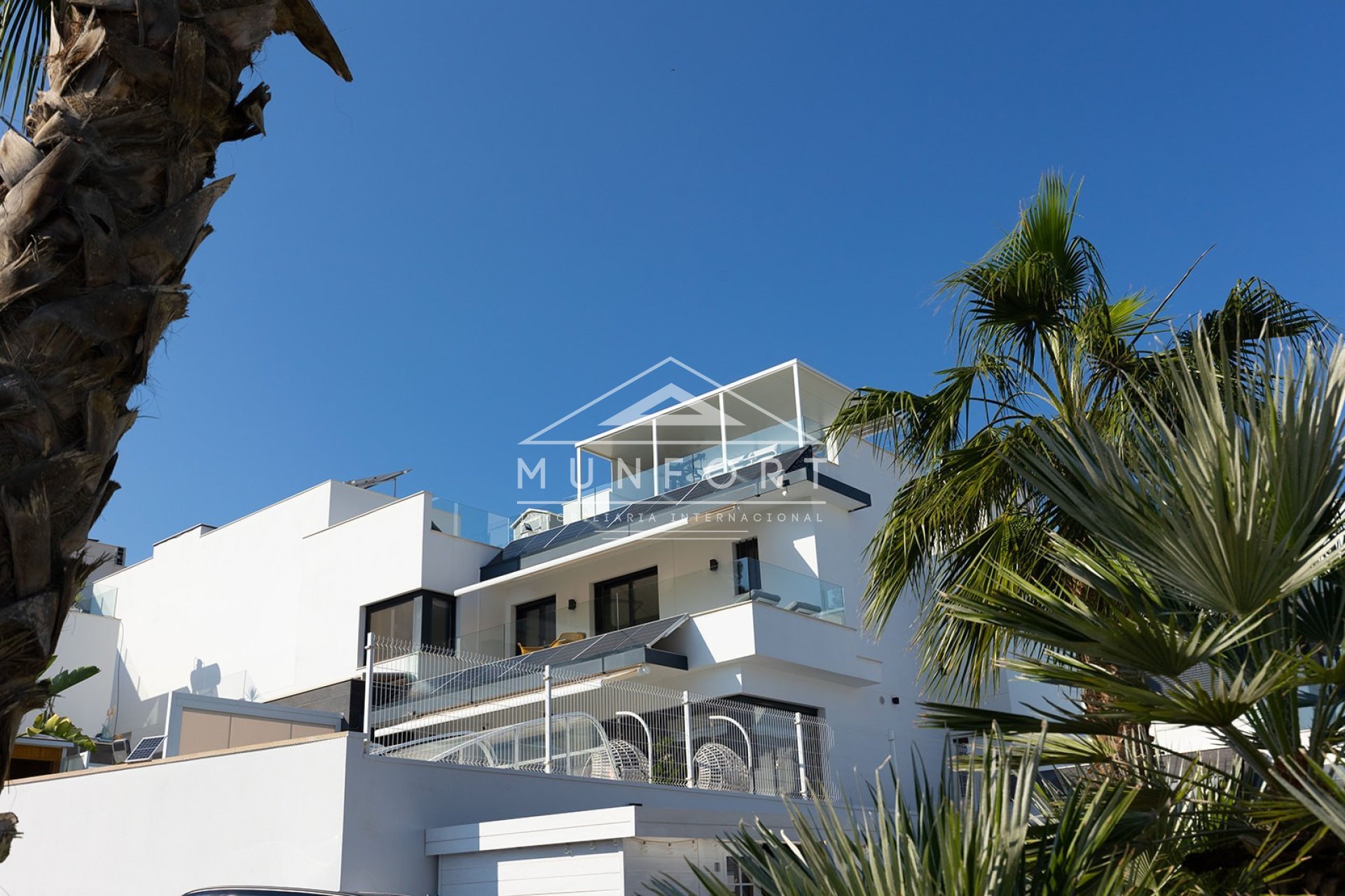 Resale - Villas -
San Miguel de Salinas