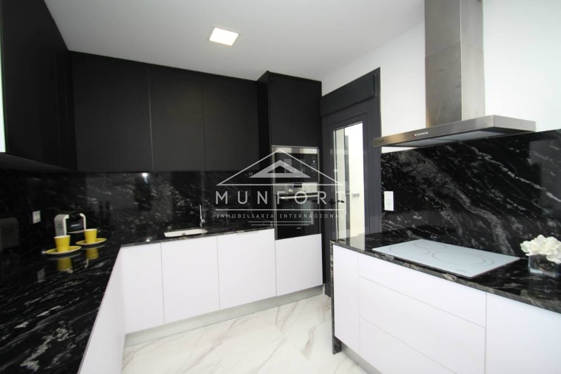 Resale - Villas -
San Miguel de Salinas