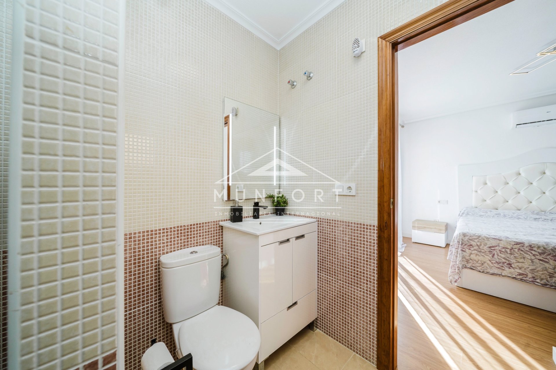 Resale - Villas -
San Miguel de Salinas