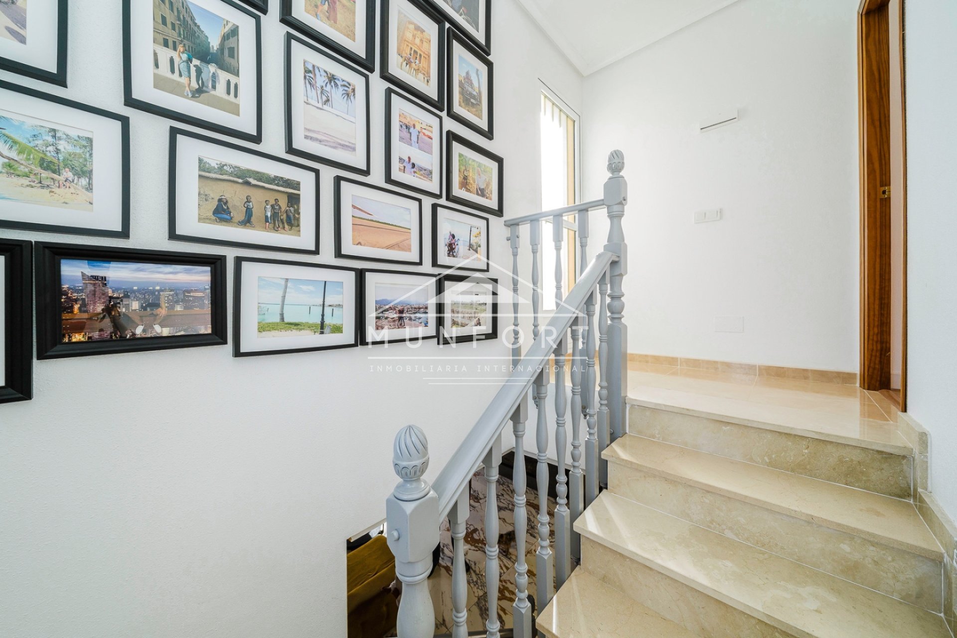 Resale - Villas -
San Miguel de Salinas