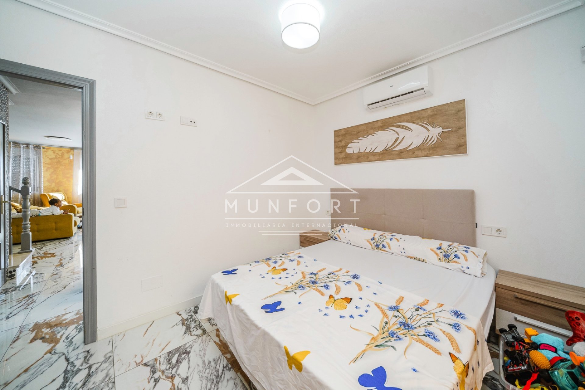 Resale - Villas -
San Miguel de Salinas