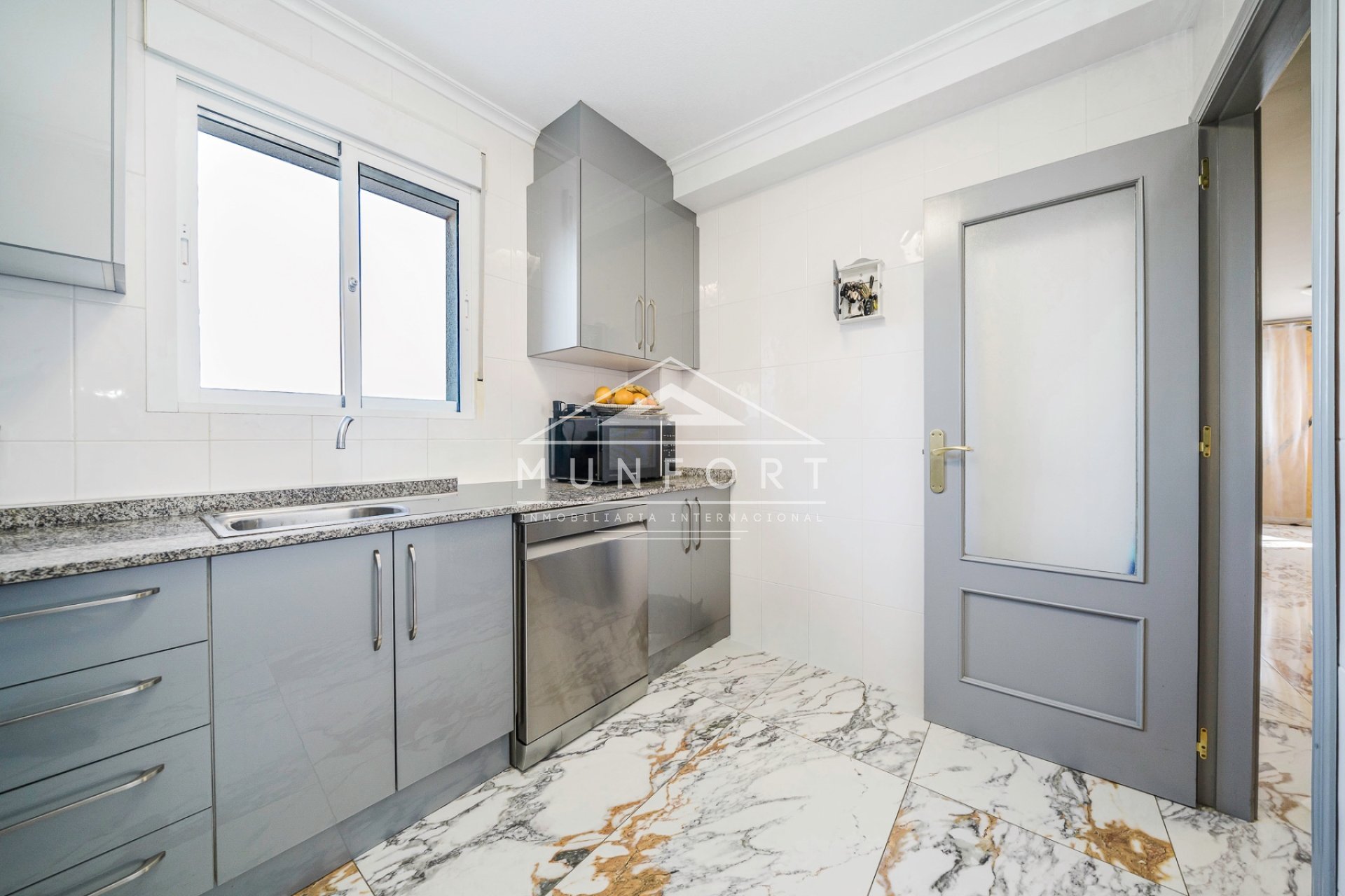 Resale - Villas -
San Miguel de Salinas