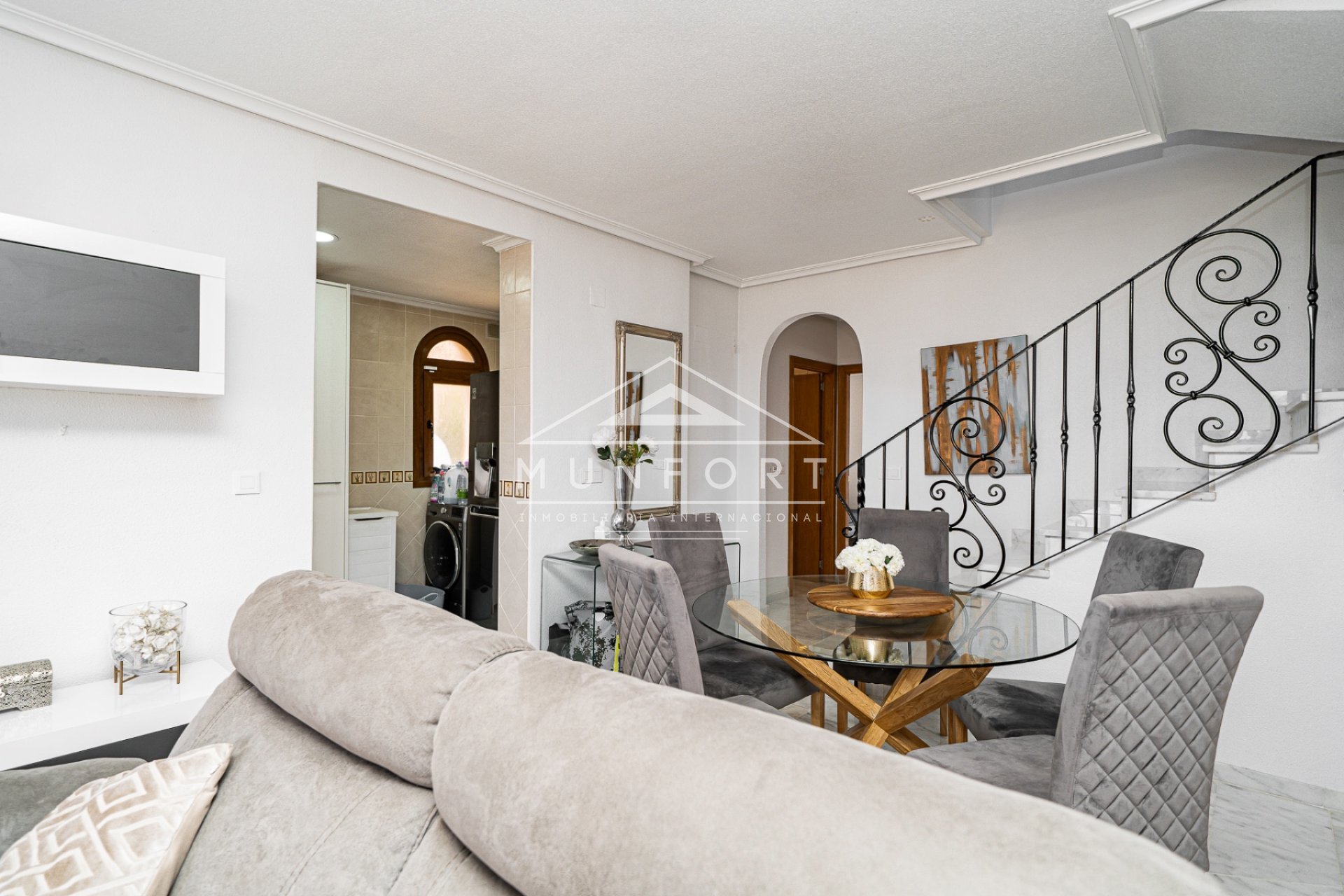 Resale - Villas -
San Miguel de Salinas