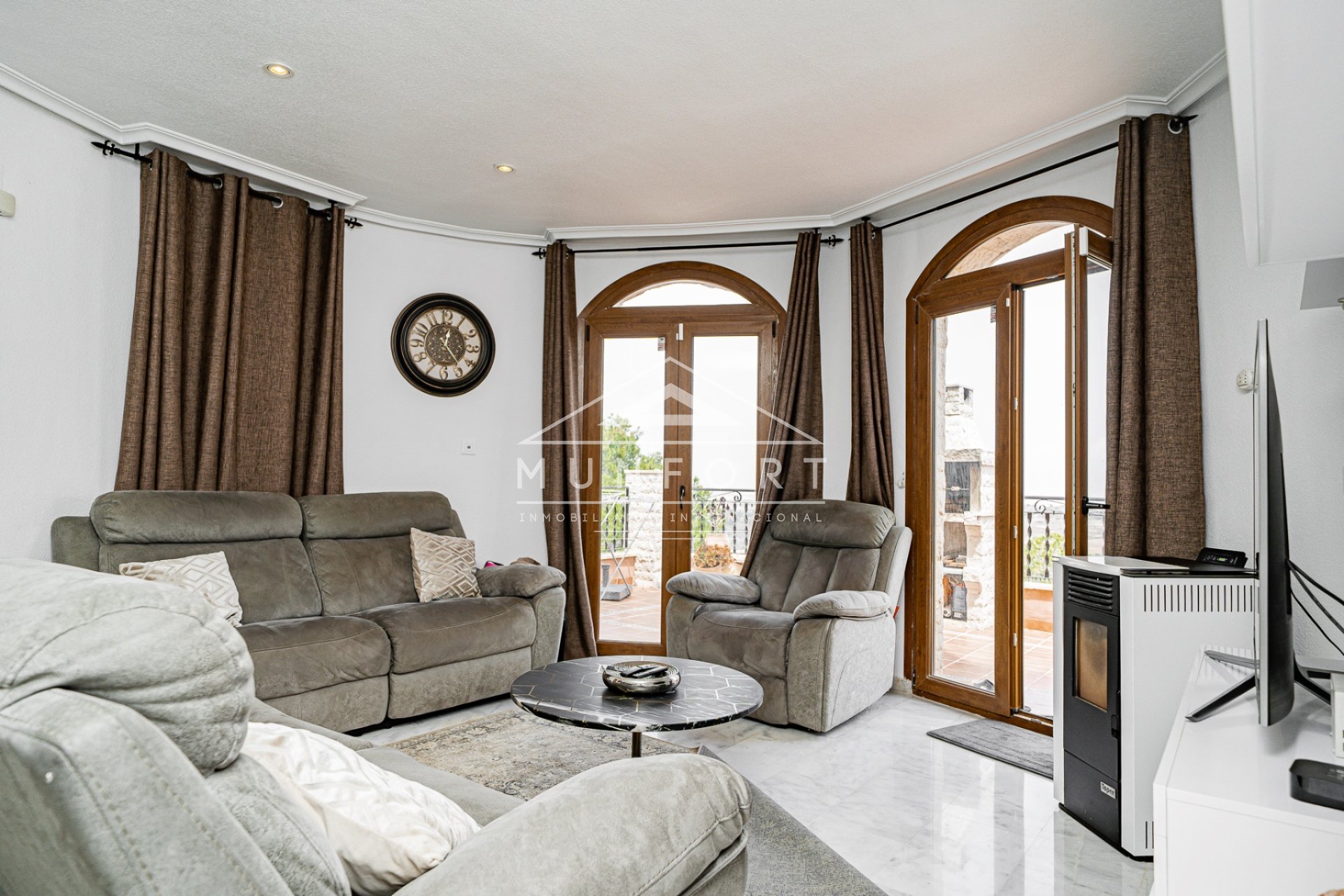 Resale - Villas -
San Miguel de Salinas