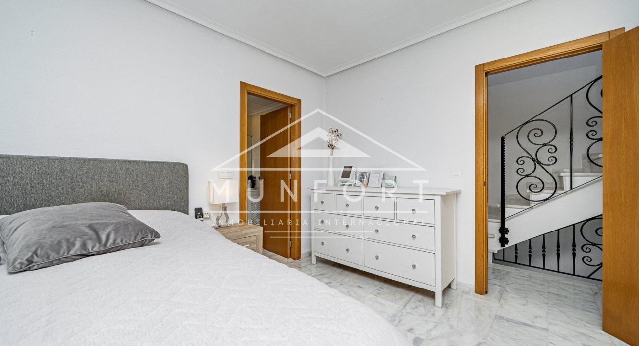 Resale - Villas -
San Miguel de Salinas