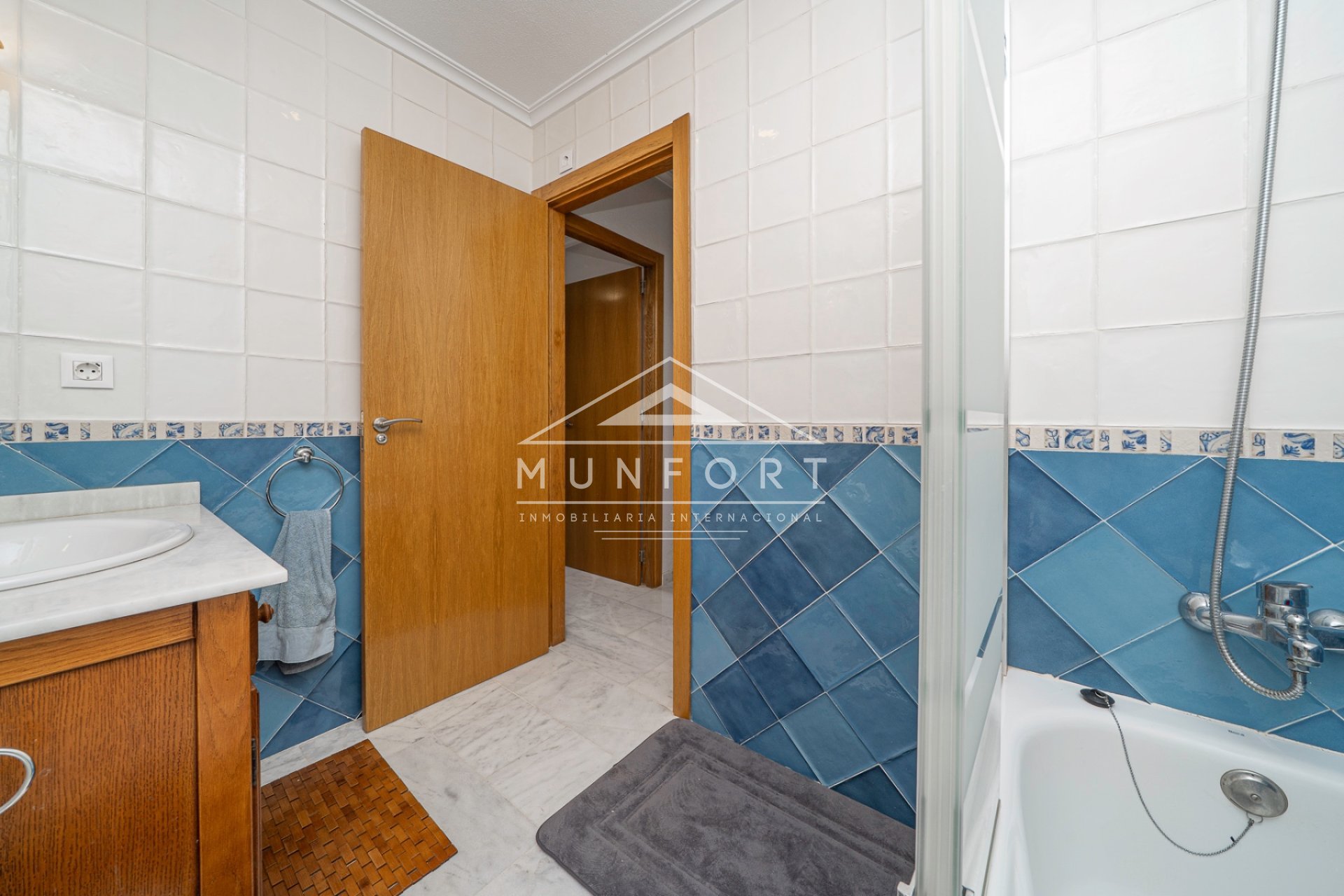 Resale - Villas -
San Miguel de Salinas