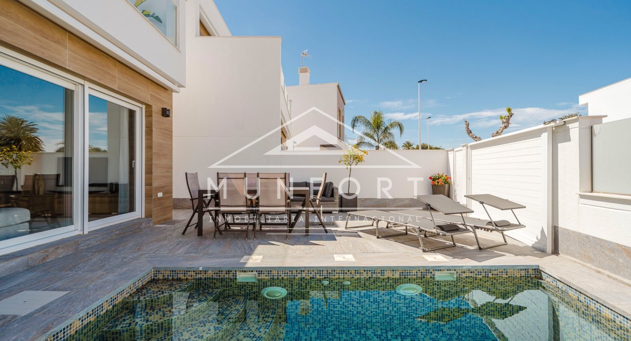 Resale - Villas -
San Pedro del Pinatar - Lo Pag&aacute;n
