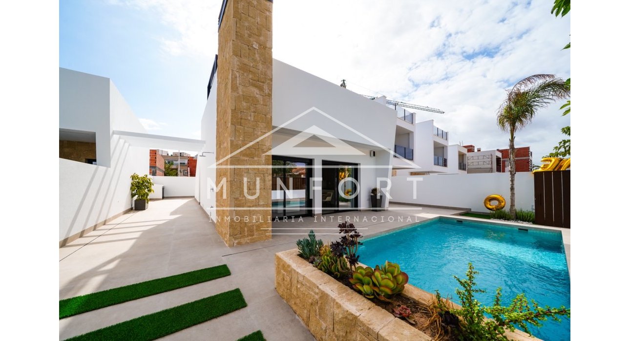 Resale - Villas -
San Pedro del Pinatar