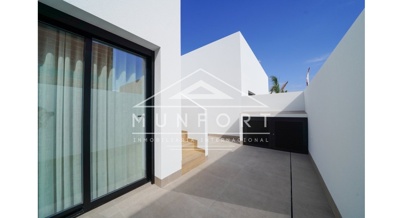 Resale - Villas -
San Pedro del Pinatar