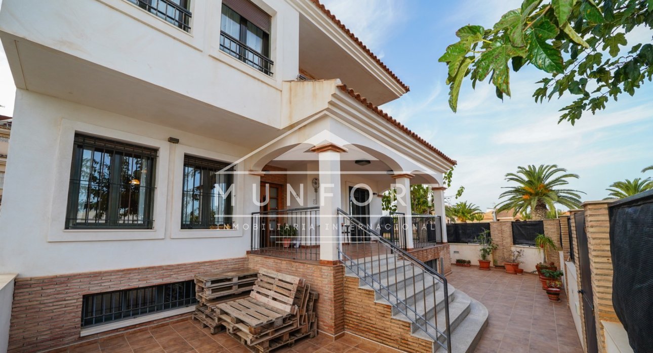 Resale - Villas -
San Pedro del Pinatar