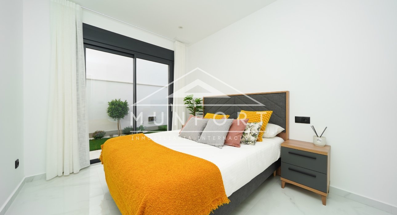 Resale - Villas -
San Pedro del Pinatar