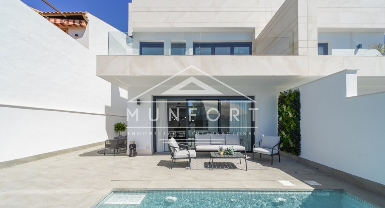 Resale - Villas -
San Pedro del Pinatar