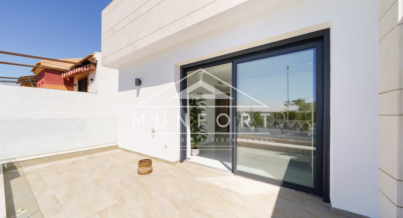 Resale - Villas -
San Pedro del Pinatar