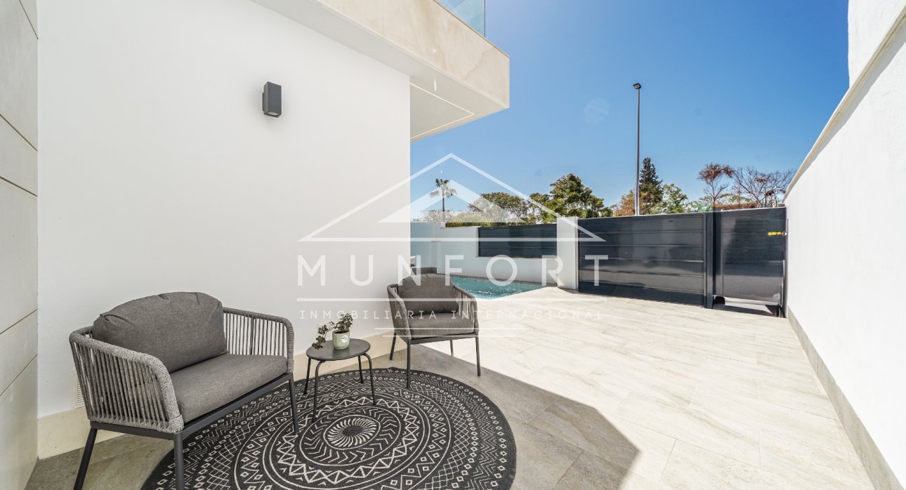 Resale - Villas -
San Pedro del Pinatar