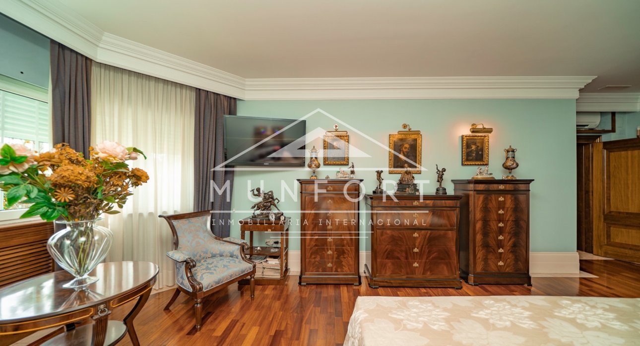 Resale - Villas -
San Pedro del Pinatar