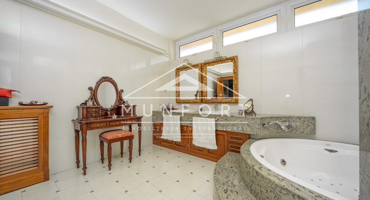 Resale - Villas -
San Pedro del Pinatar