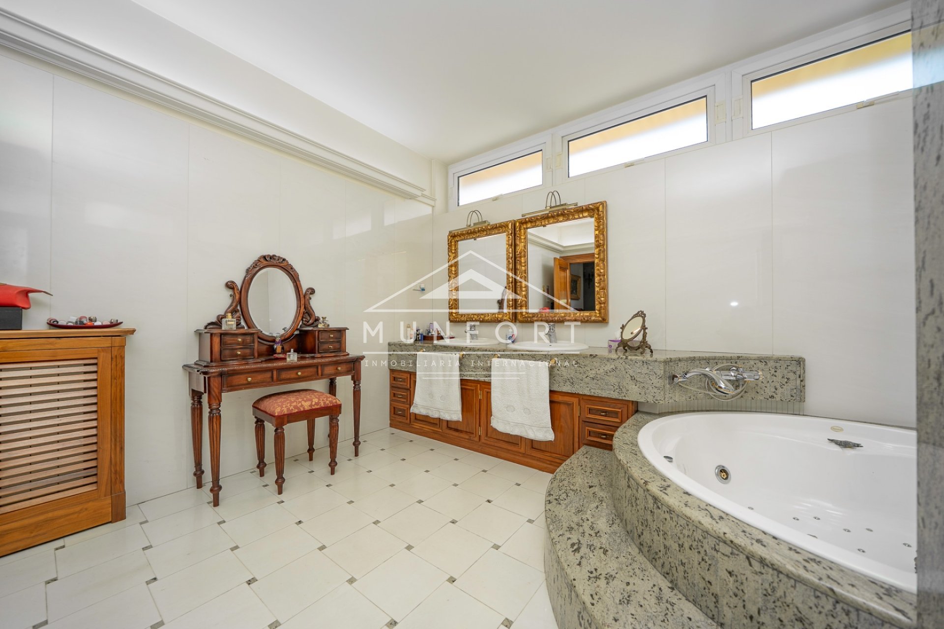 Resale - Villas -
San Pedro del Pinatar