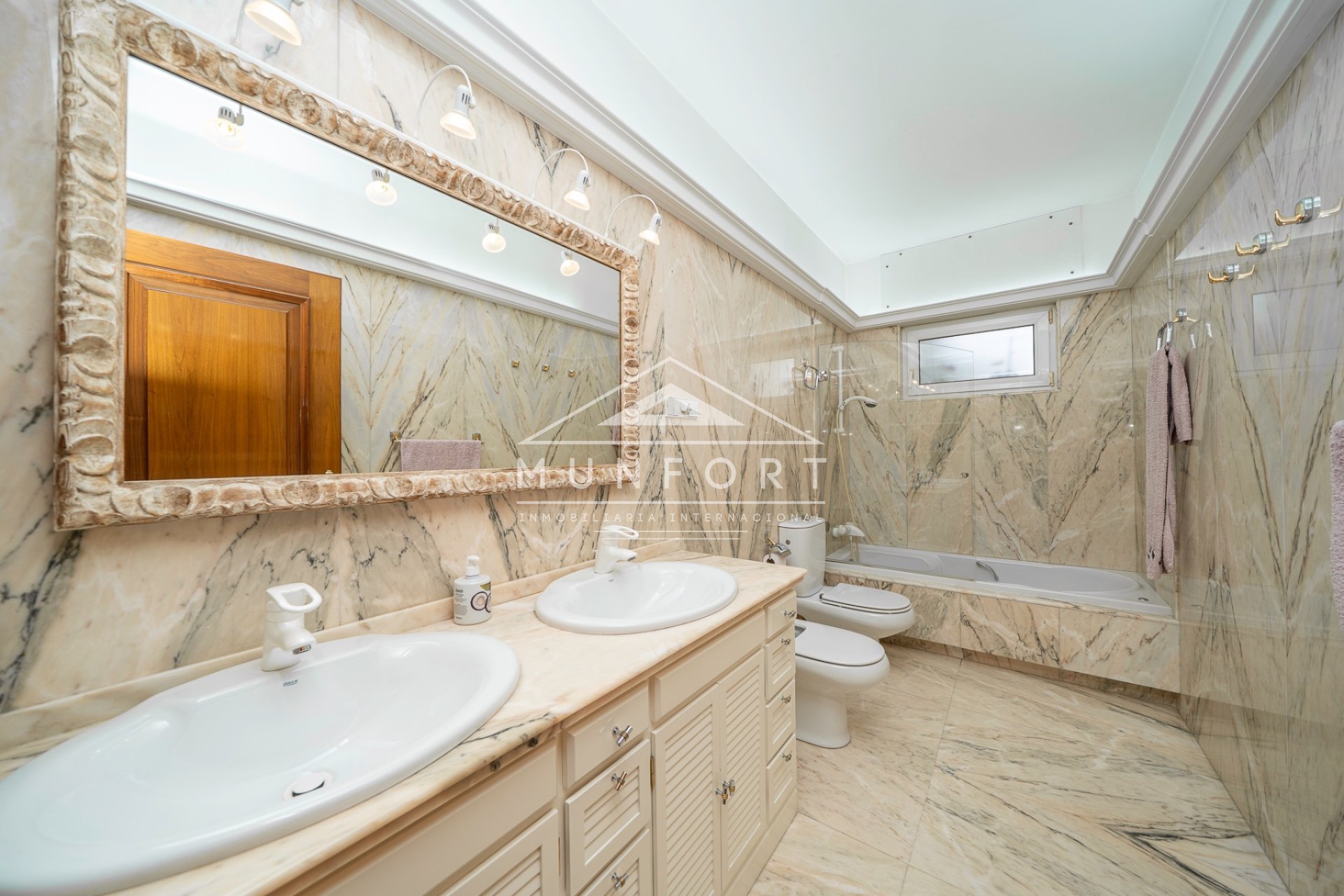 Resale - Villas -
San Pedro del Pinatar