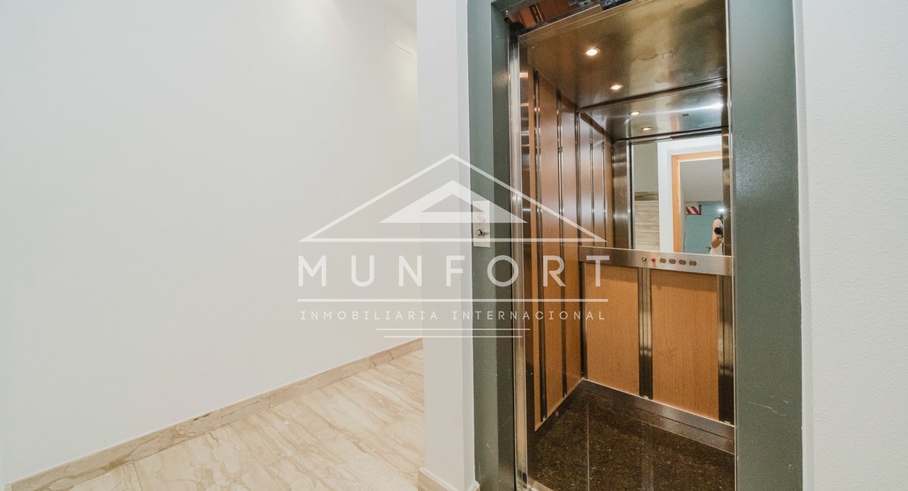 Resale - Villas -
San Pedro del Pinatar