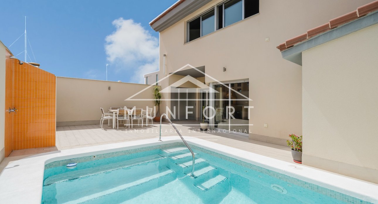 Resale - Villas -
San Pedro del Pinatar