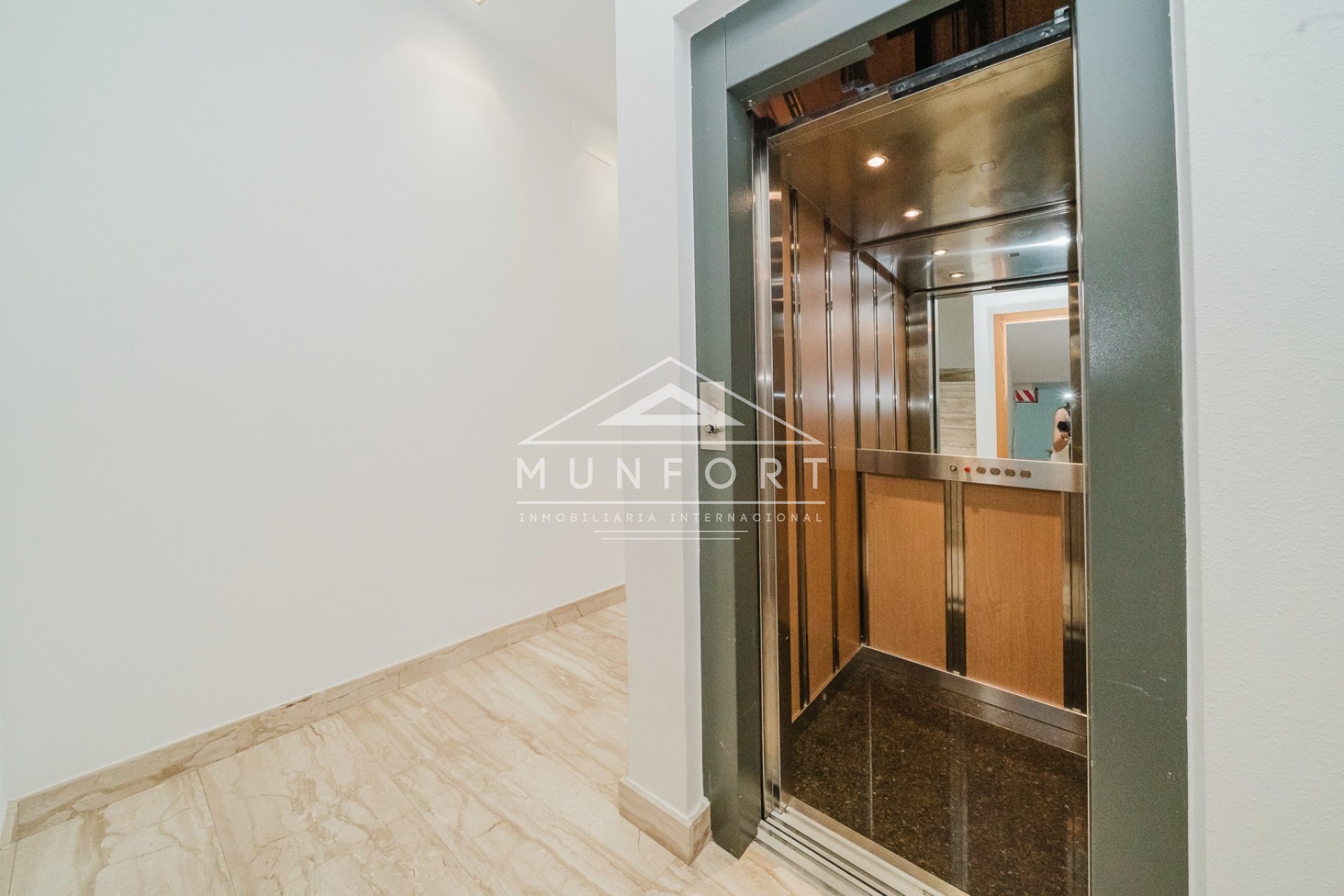 Resale - Villas -
San Pedro del Pinatar