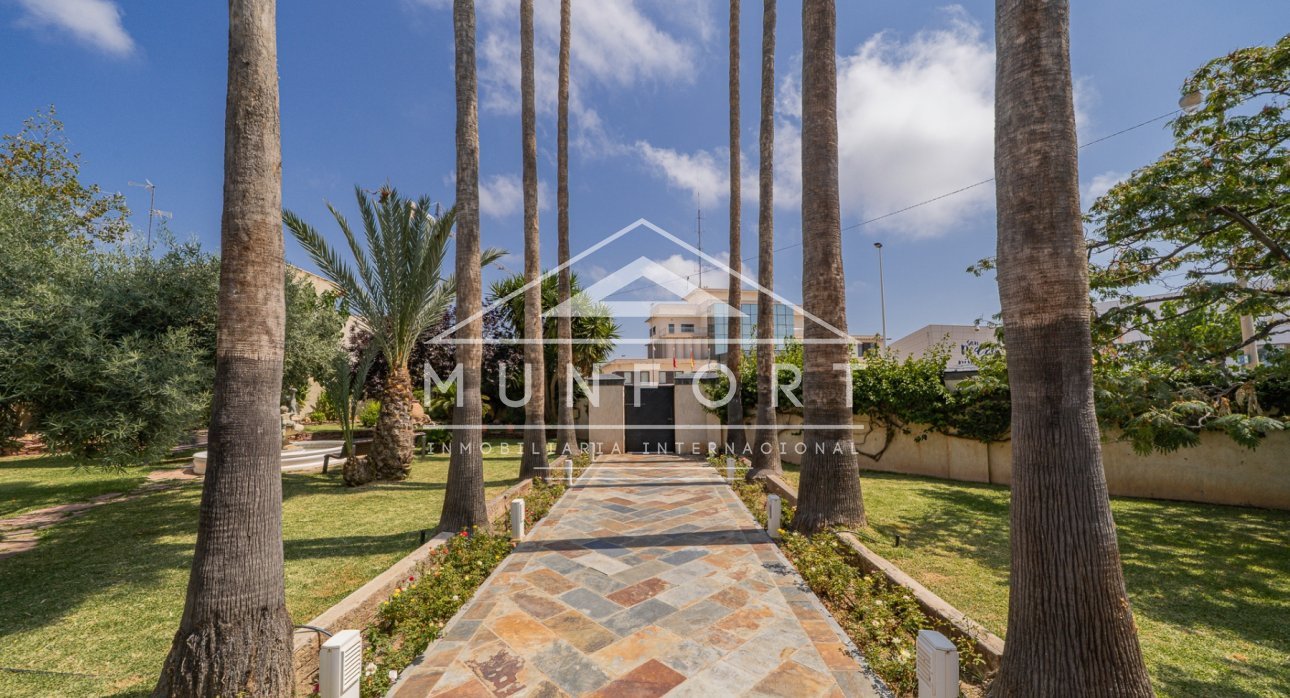Resale - Villas -
San Pedro del Pinatar