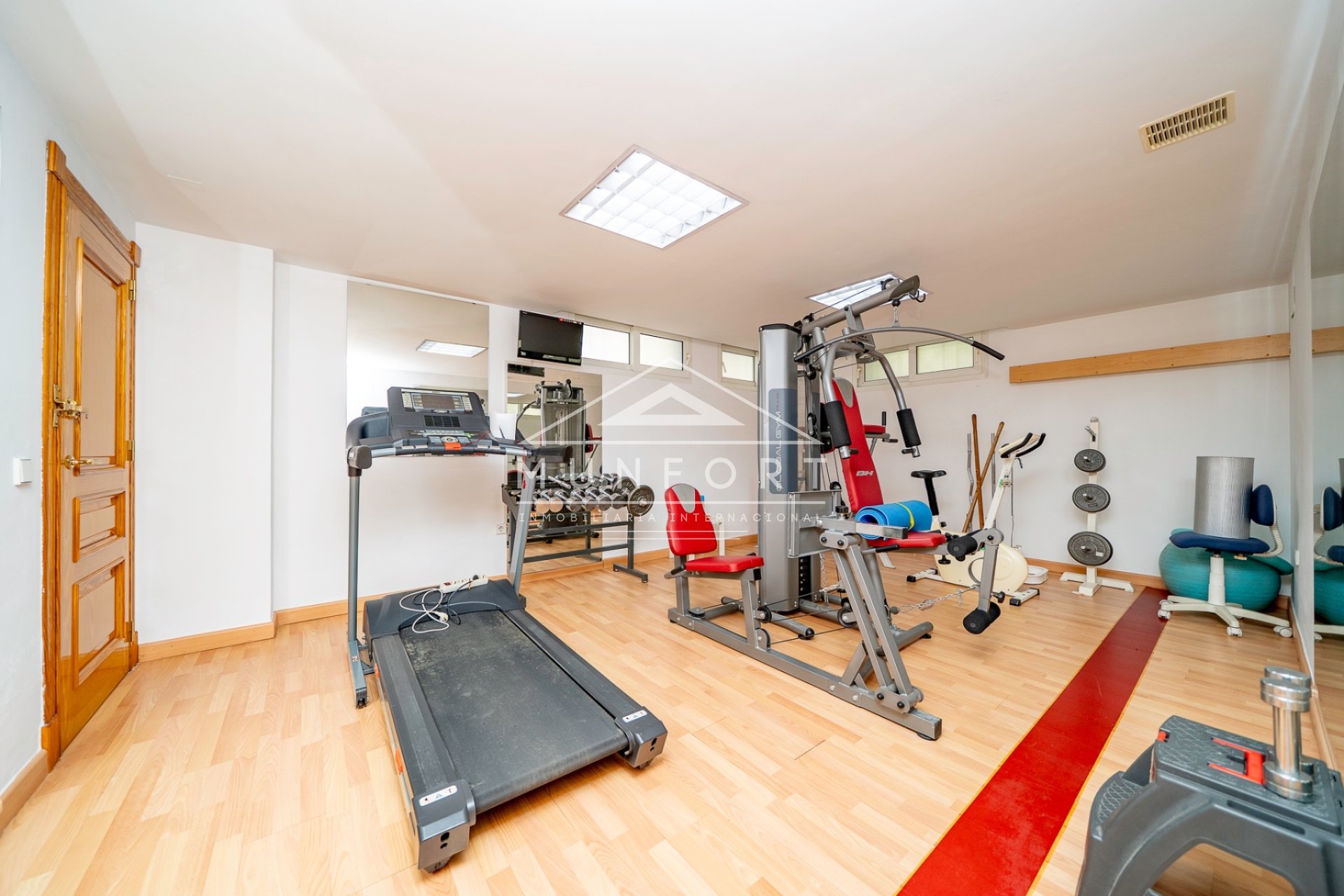 Resale - Villas -
San Pedro del Pinatar