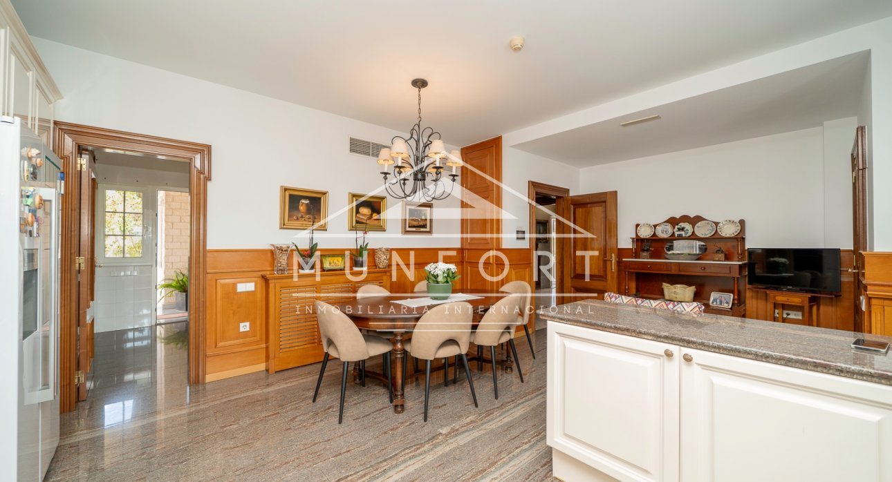 Resale - Villas -
San Pedro del Pinatar