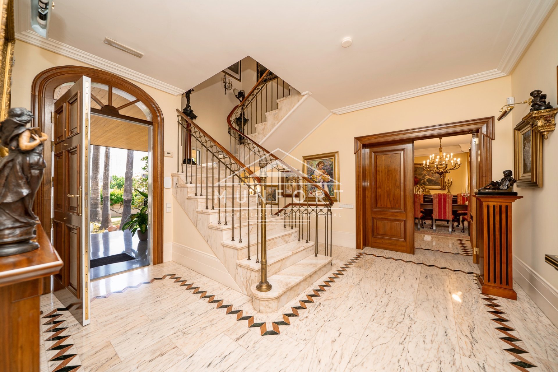 Resale - Villas -
San Pedro del Pinatar