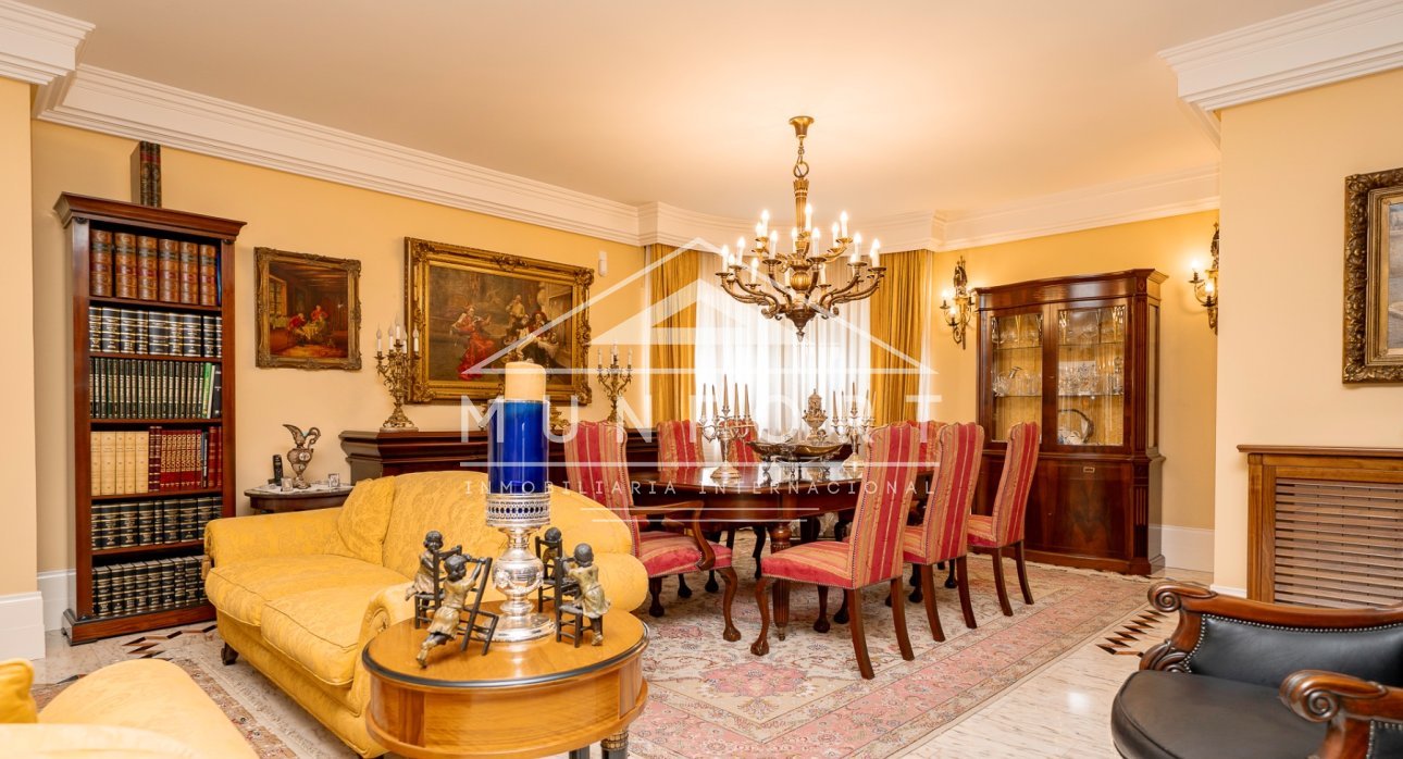 Resale - Villas -
San Pedro del Pinatar