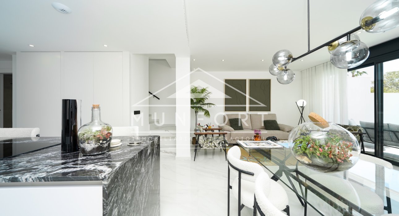 Resale - Villas -
San Pedro del Pinatar