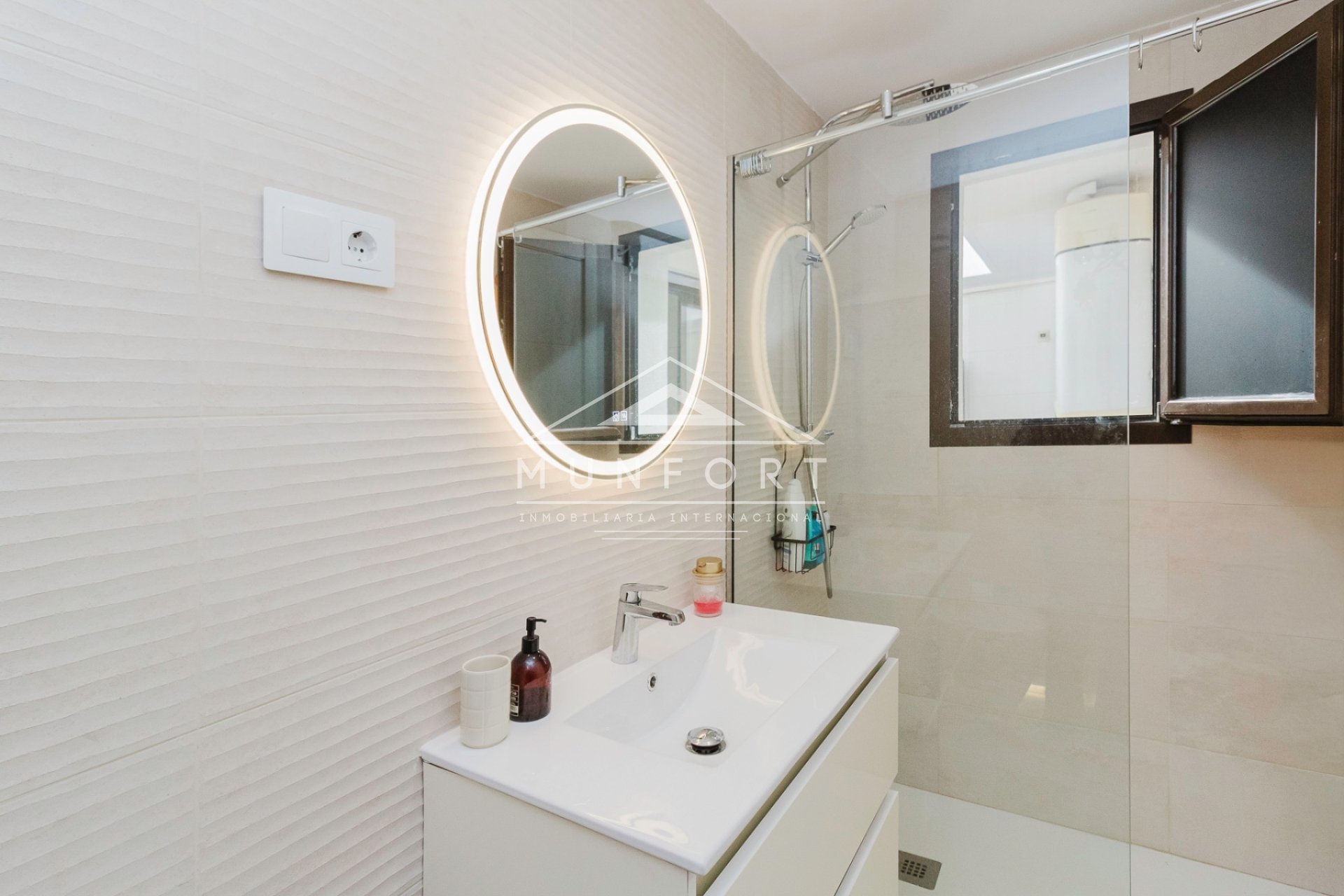 Resale - Villas -
San Pedro del Pinatar