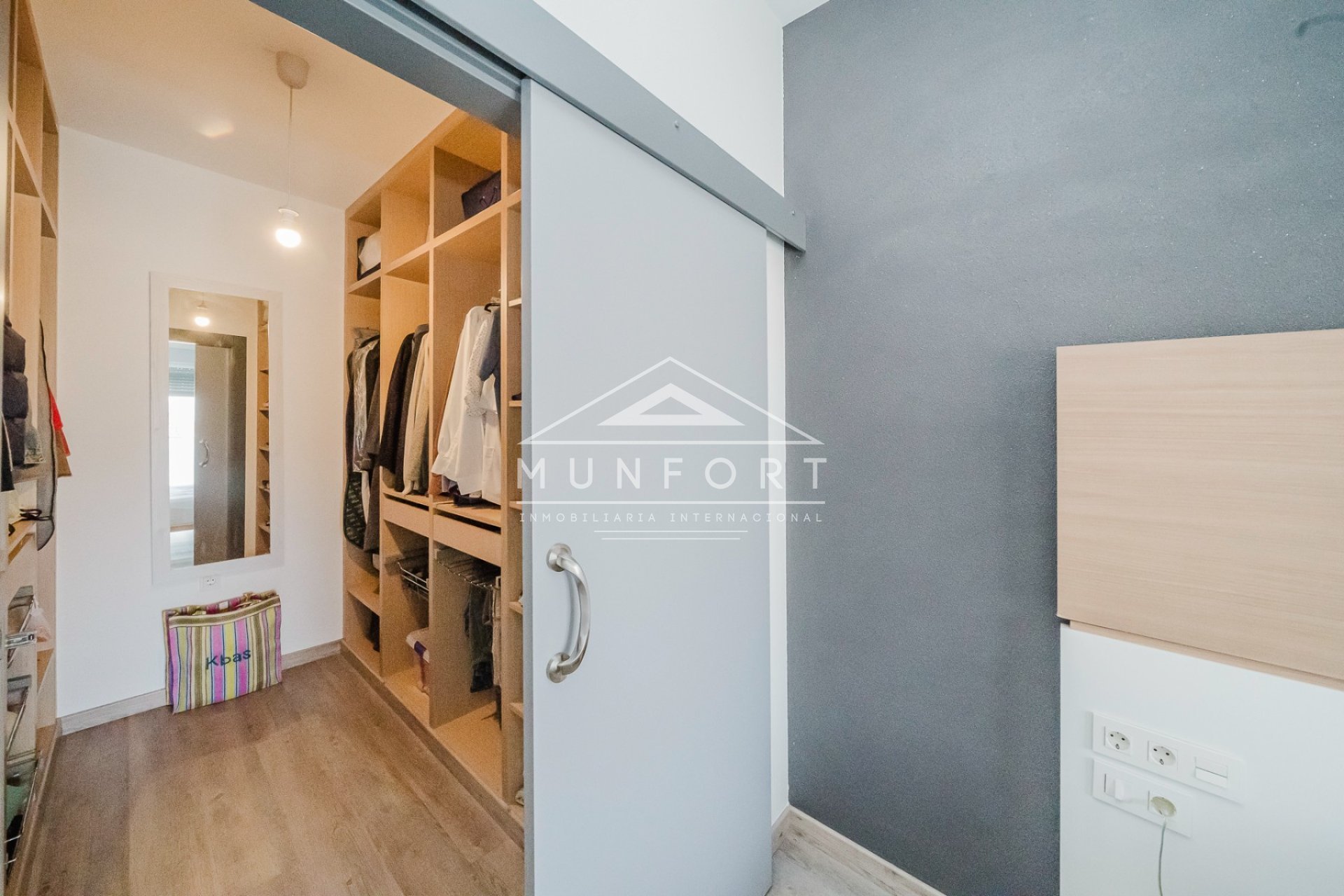 Resale - Villas -
San Pedro del Pinatar