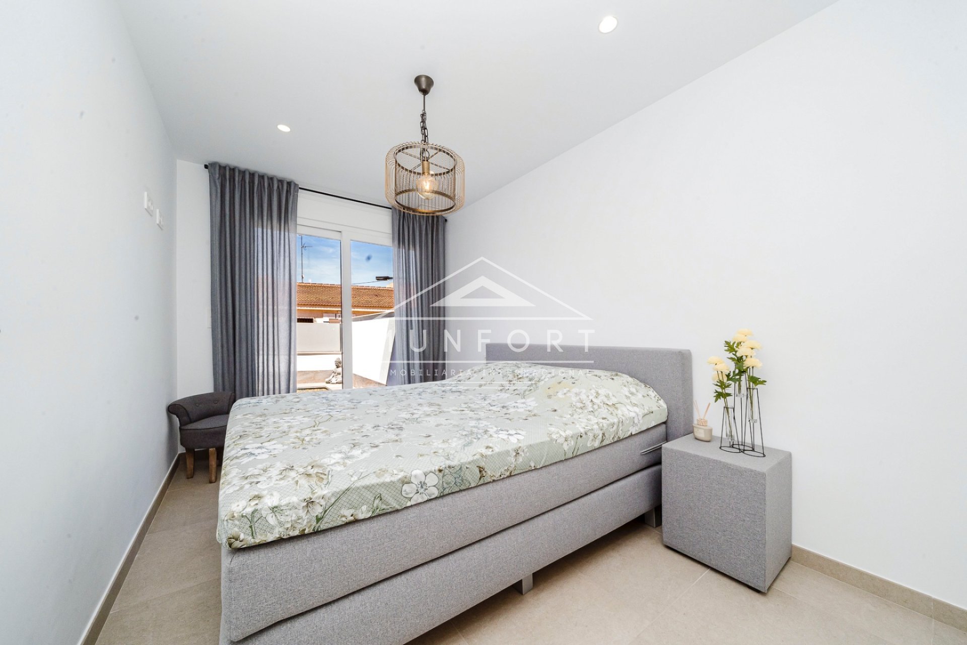 Resale - Villas -
San Pedro del Pinatar
