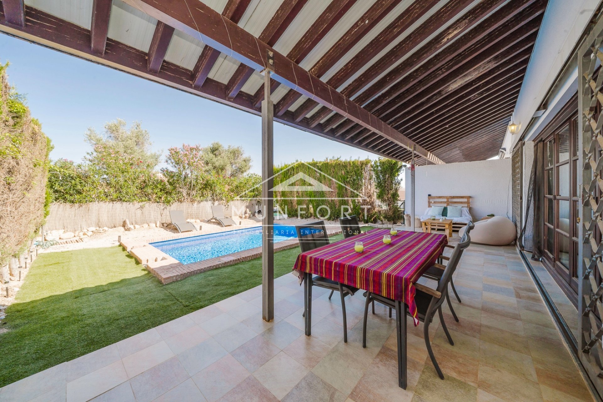 Resale - Villas -
Sucina