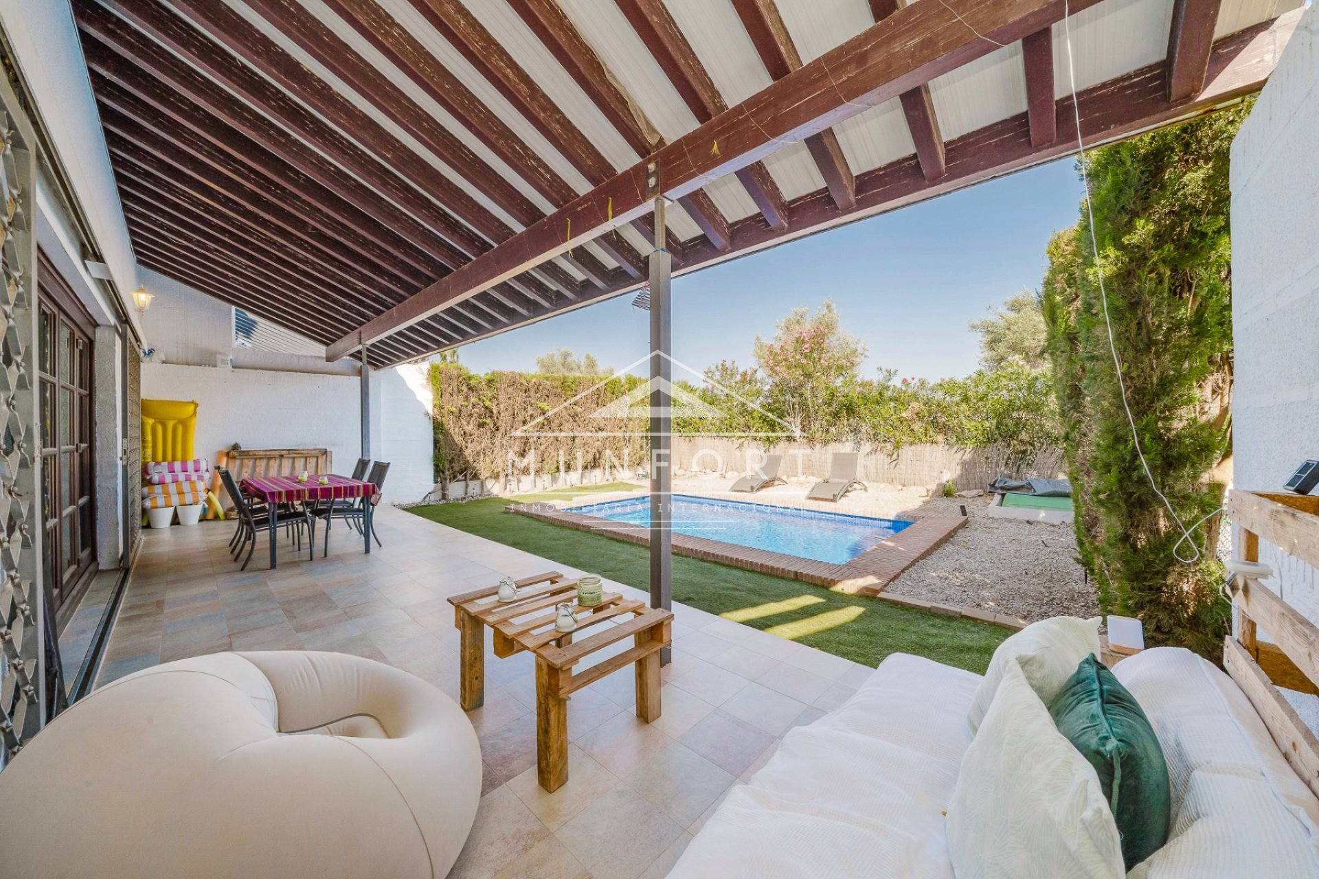 Resale - Villas -
Sucina