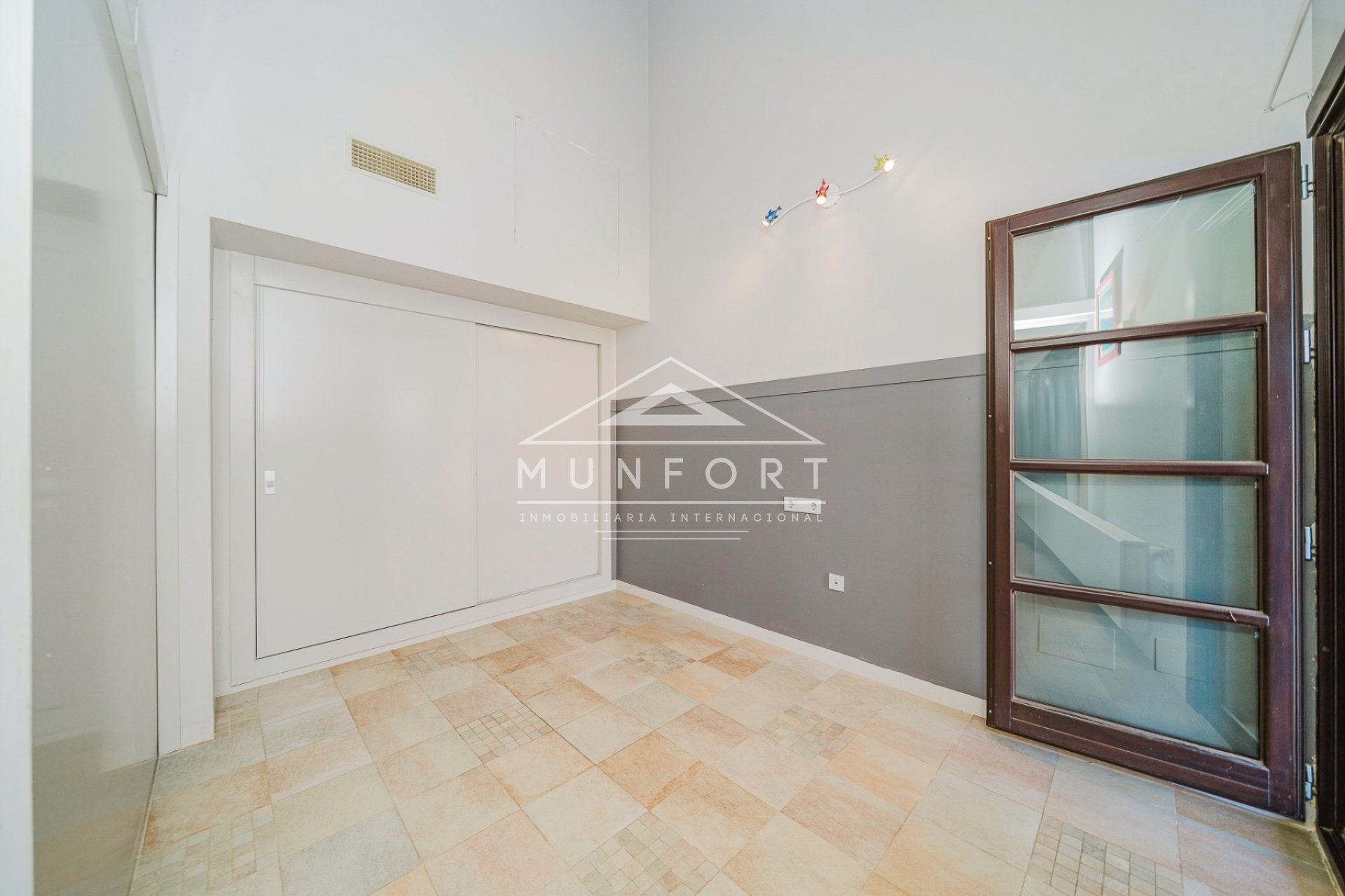 Resale - Villas -
Sucina