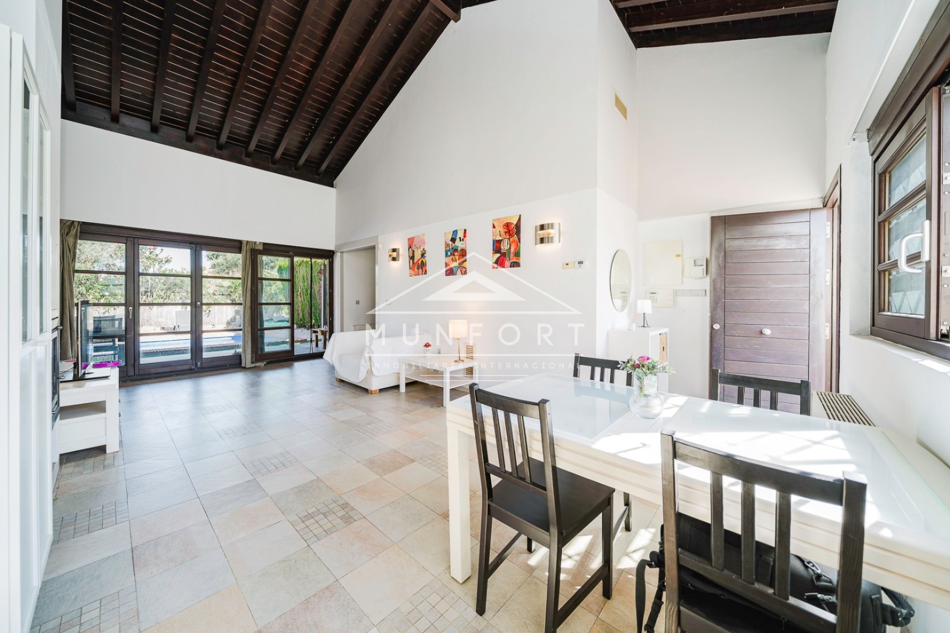 Resale - Villas -
Sucina