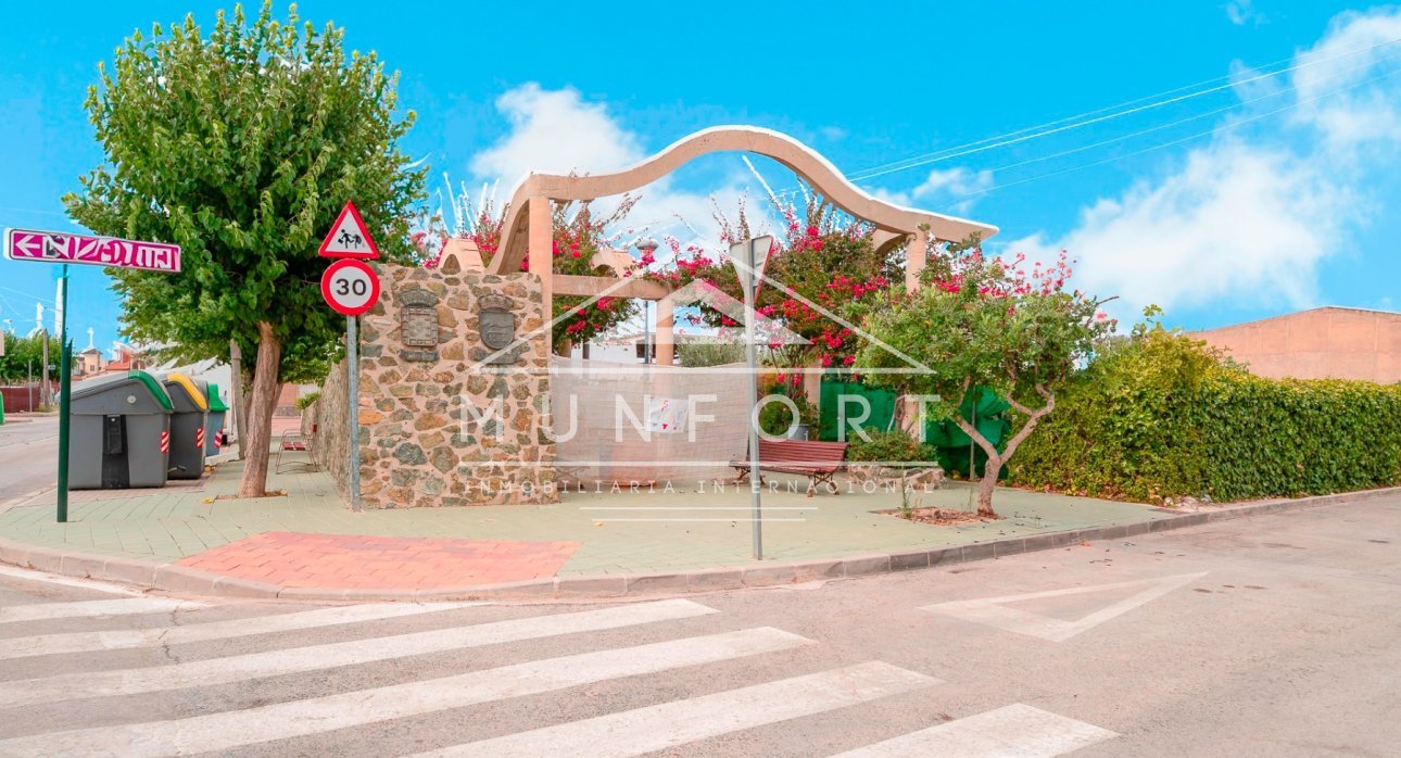 Resale - Villas -
Sucina