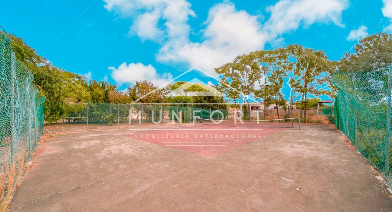 Resale - Villas -
Sucina