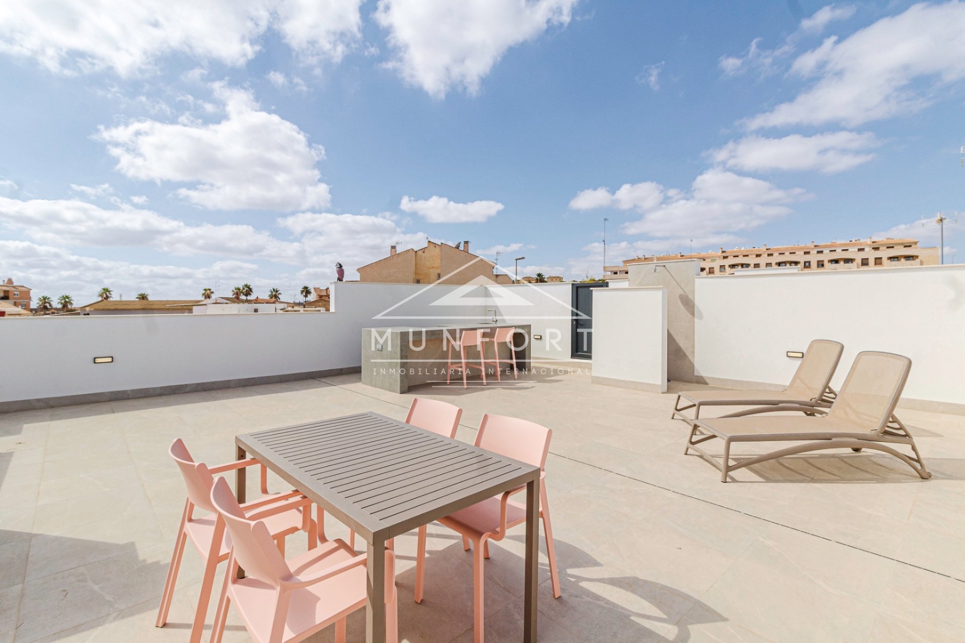 Resale - Villas -
Sucina