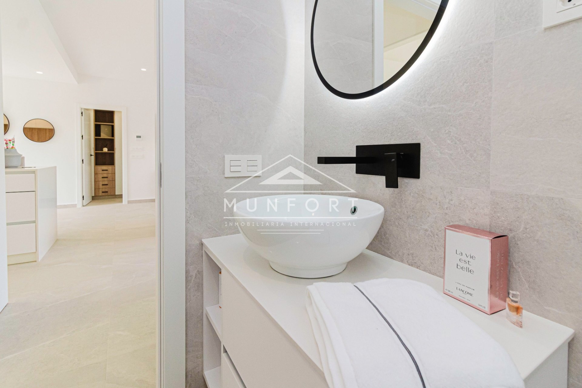 Resale - Villas -
Sucina