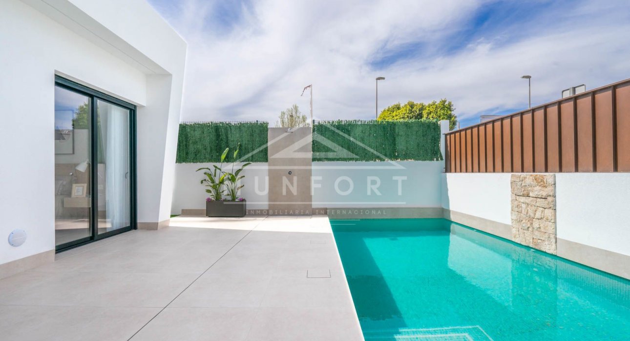 Resale - Villas -
Torre-Pacheco - Roldán