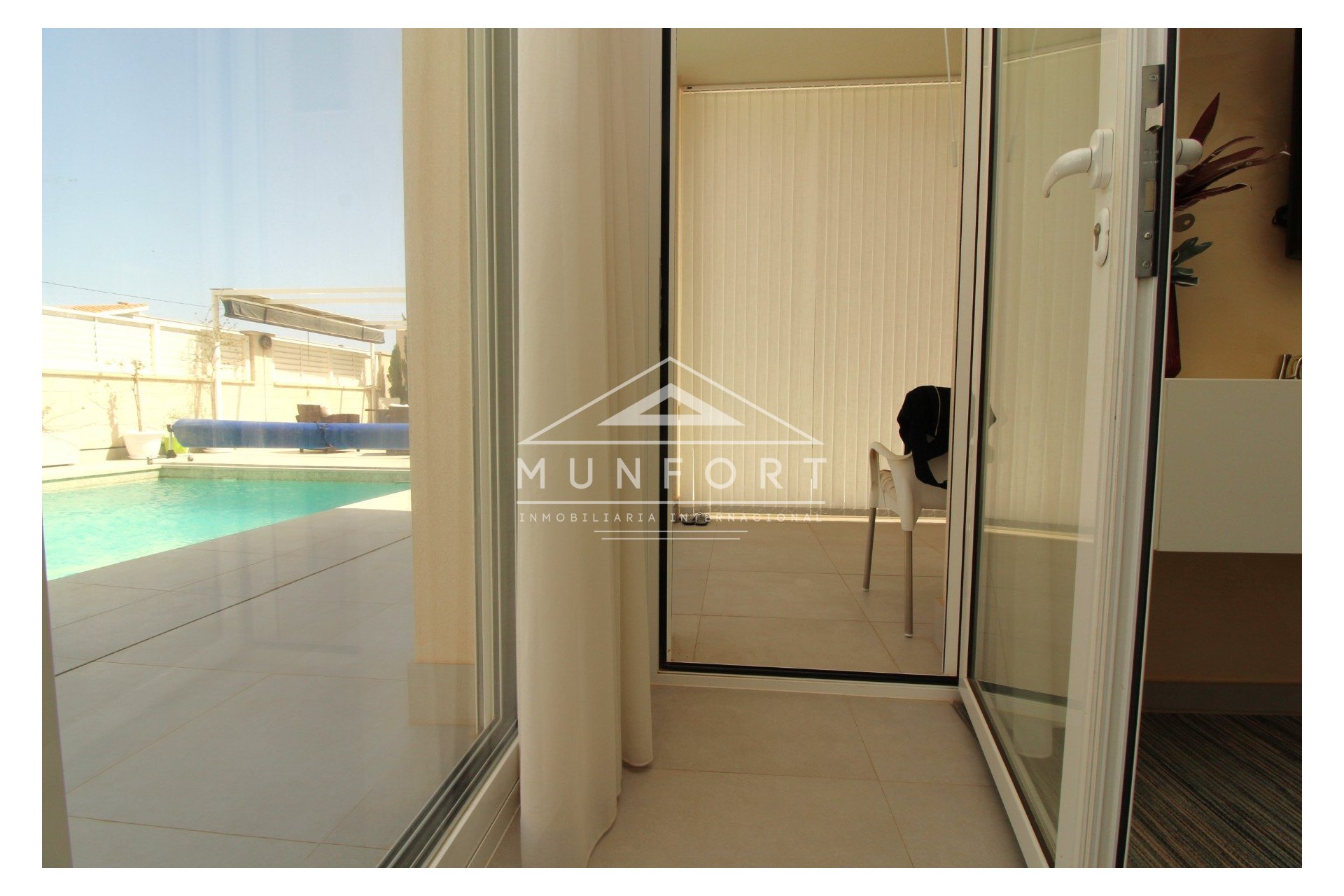 Resale - Villas -
Torrevieja - La Mata - Torrevieja