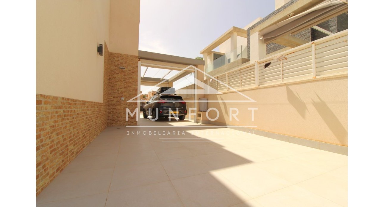 Resale - Villas -
Torrevieja - La Mata - Torrevieja