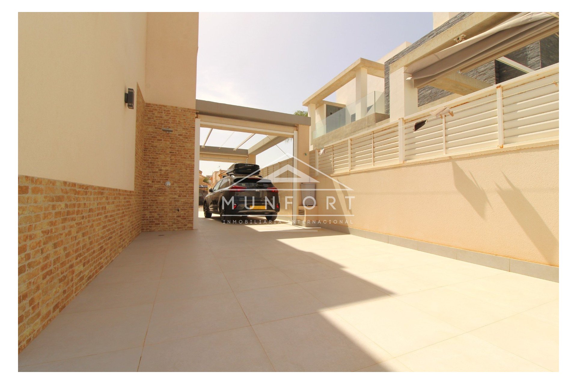 Resale - Villas -
Torrevieja - La Mata - Torrevieja