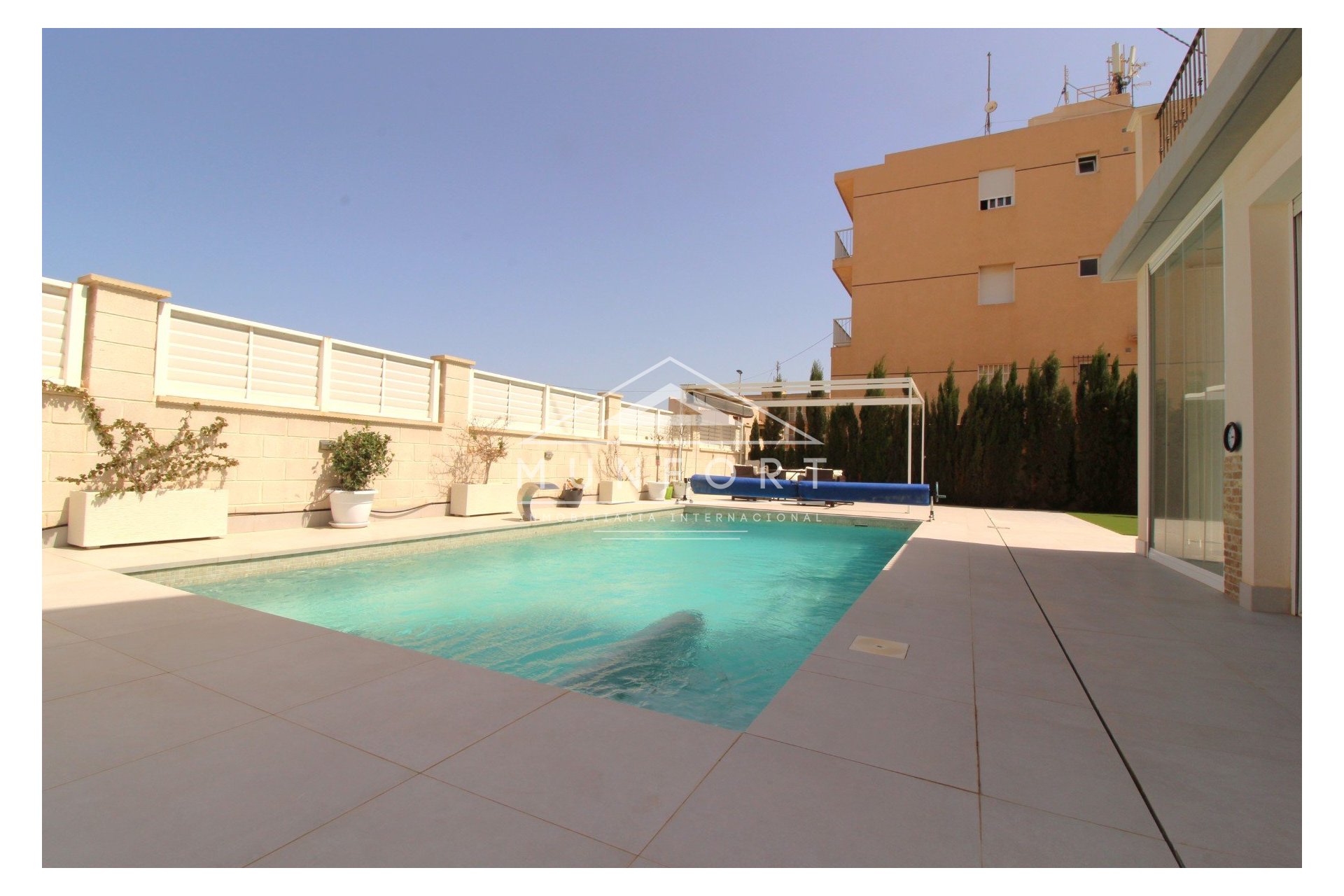 Resale - Villas -
Torrevieja - La Mata - Torrevieja